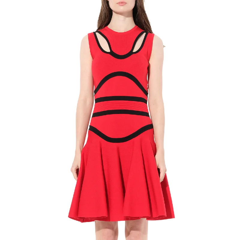 Open back mini dress-Sleeveless Mini Dress in Red