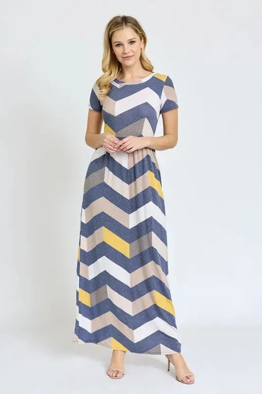 Maxi dress with faux leather-Chevron Short Sleeve Maxi Dress