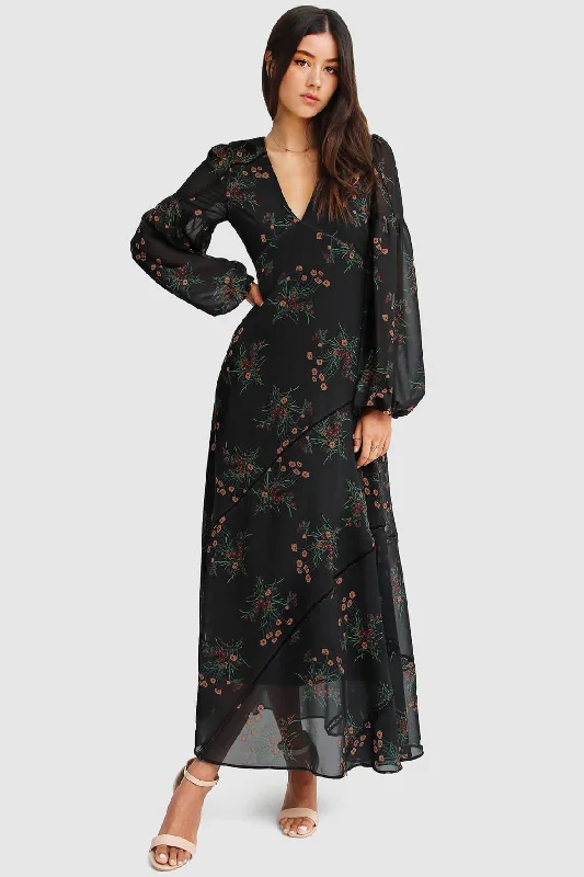 Maxi dress with V-neckline-In Your Dreams Maxi Dress in Black