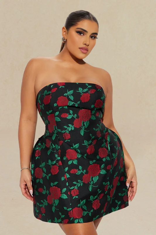 Beaded mini dress-Plus Size Floral Print Strapless Sleeveless Mini Dress