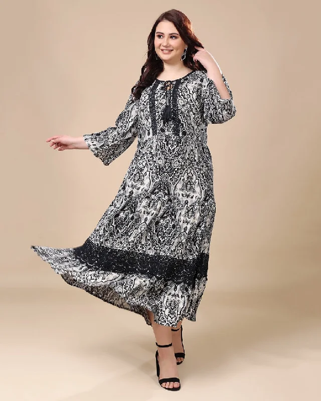 Maxi dress with empire waist-Black Motif Printed Dress with Lace