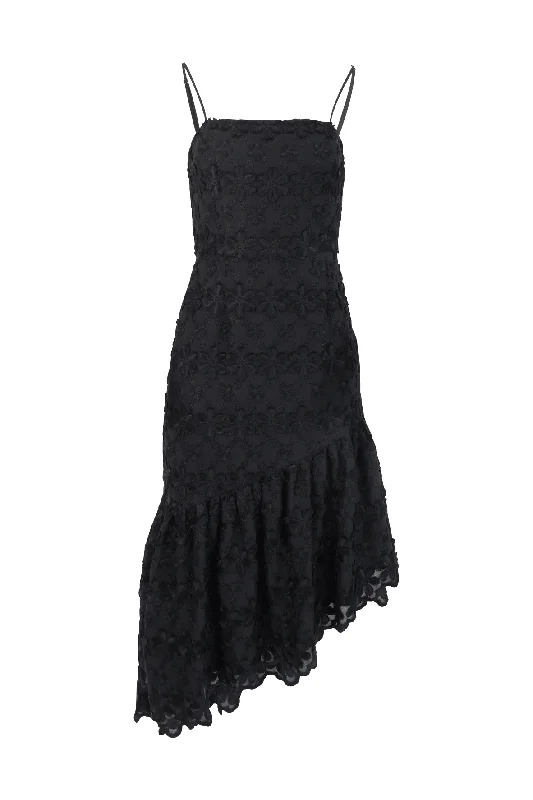 Maxi dress with asymmetrical hem-Black Asymmetrical Maxi Dress With Floral Embroidery