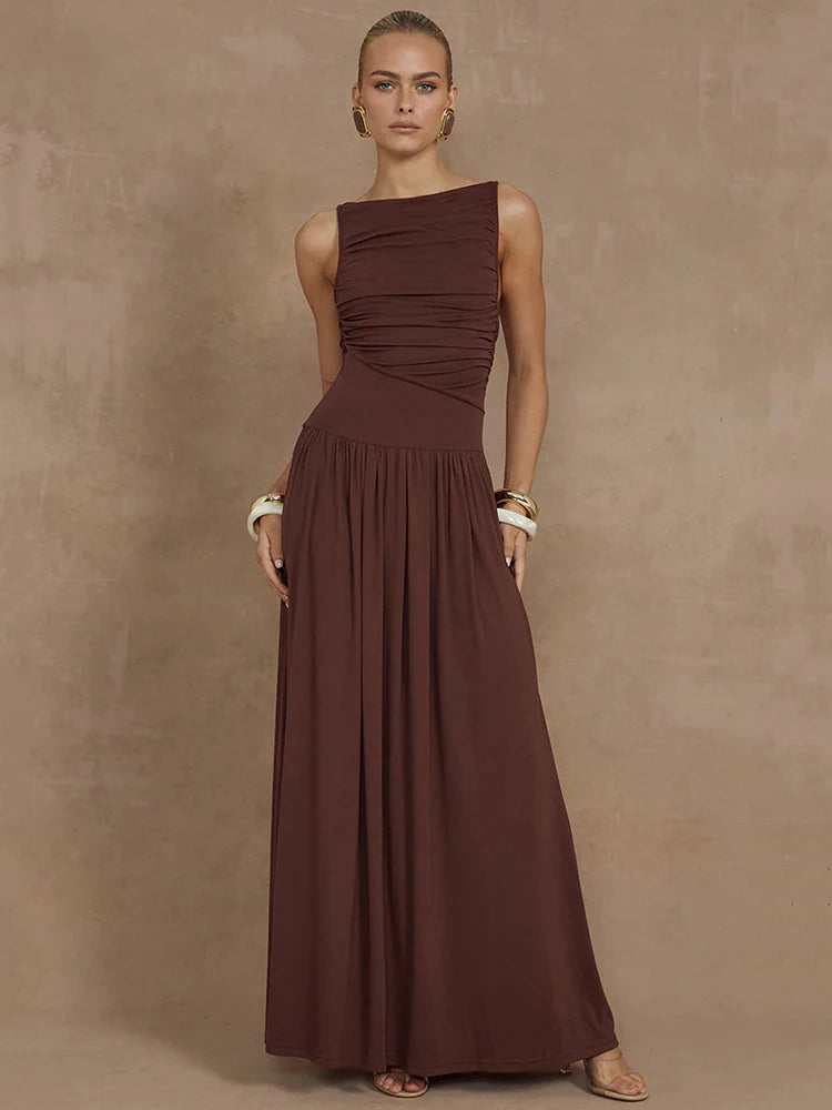 Maxi dress with cold shoulder-Sizana - Elegant maxi dress