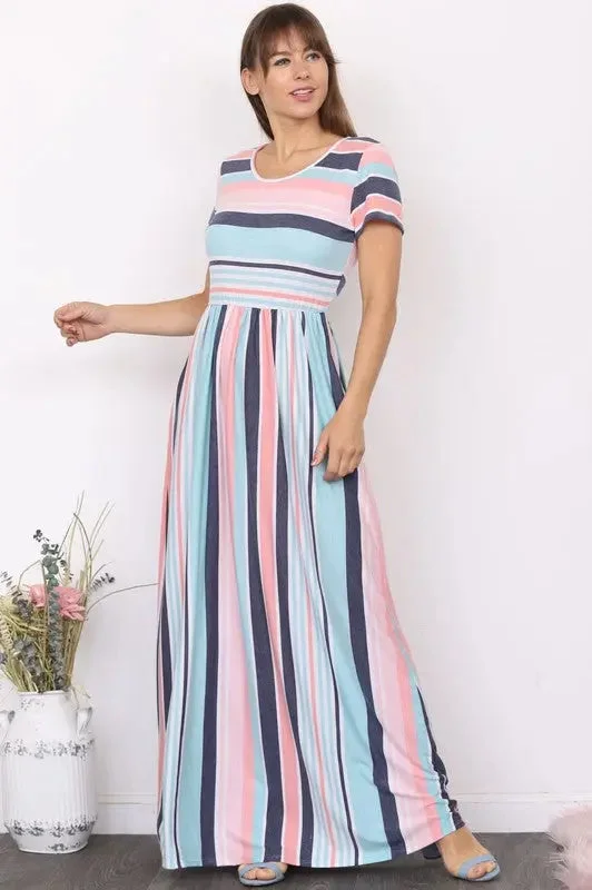 Maxi dress with drawstring waist-Plus Short Sleeve Stripe Maxi Dress