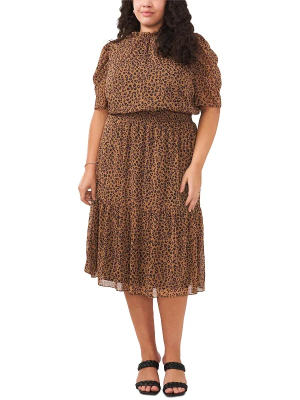 Midi dress with oversized fit-Plus Womens Smocked Calf Midi Dress