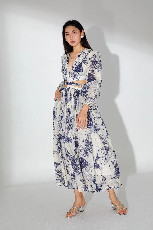 Maxi dress with wild prints-Fiora Floral Printed Maxi Dress