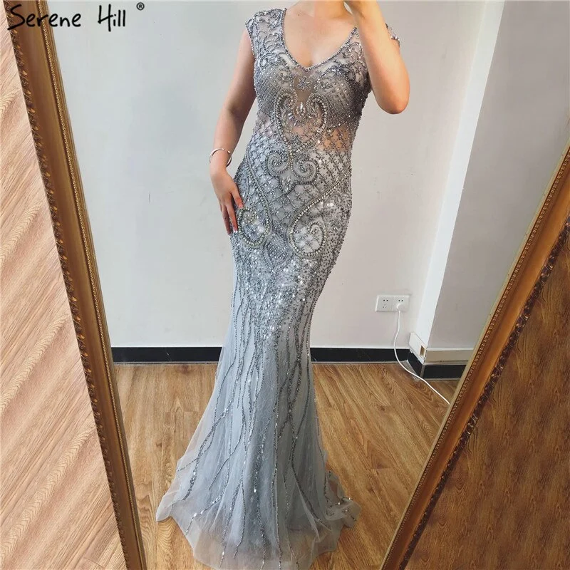 Evening dress with corset bodice-Grey Luxury V-Neck Mermaid Evening Dresses Design 2024 Dubai Full Diamond Sexy Formal Dress Serene Hill LA70063